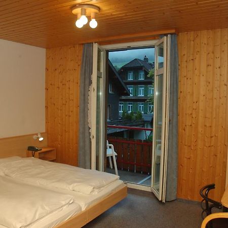 Hotel Loewen Lungern Exteriér fotografie