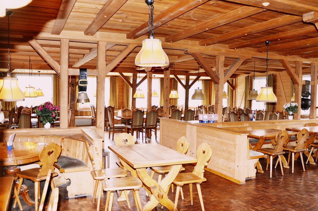 Hotel Loewen Lungern Exteriér fotografie